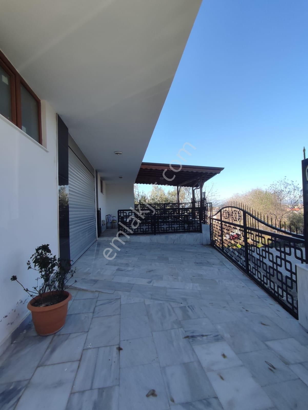 Acil Serik Şatırlı Mah. Komple 4 Katlı Satılık Bina - Görsel 8