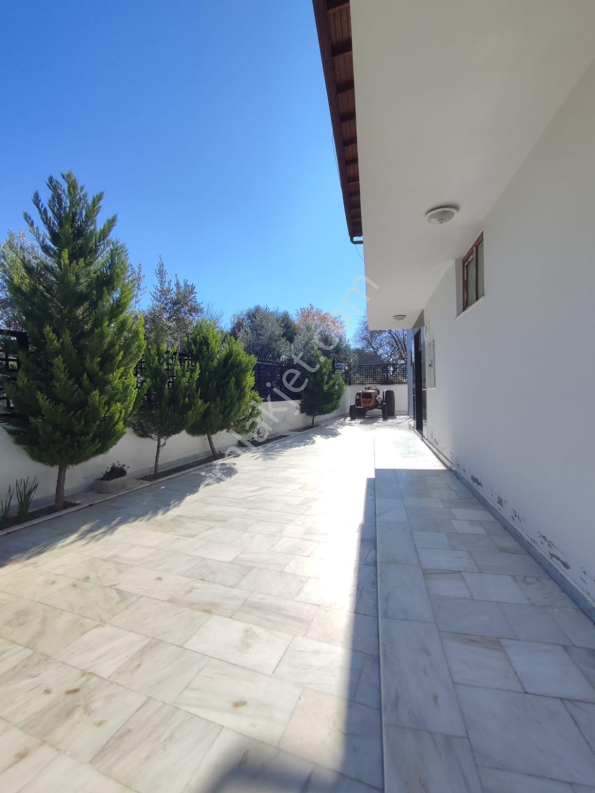 Acil Serik Şatırlı Mah. Komple 4 Katlı Satılık Bina - Görsel 7