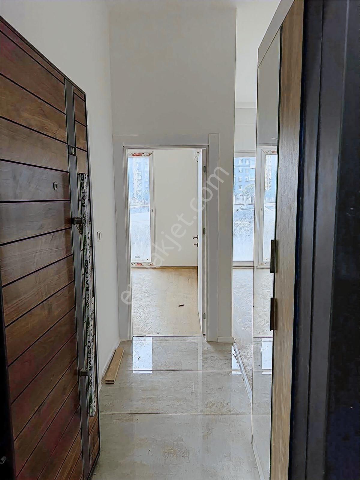 Ekpa 1207 Prestige Sitesinde Güney Havuz Cephe 2+1 Satılık Daire - Görsel 5