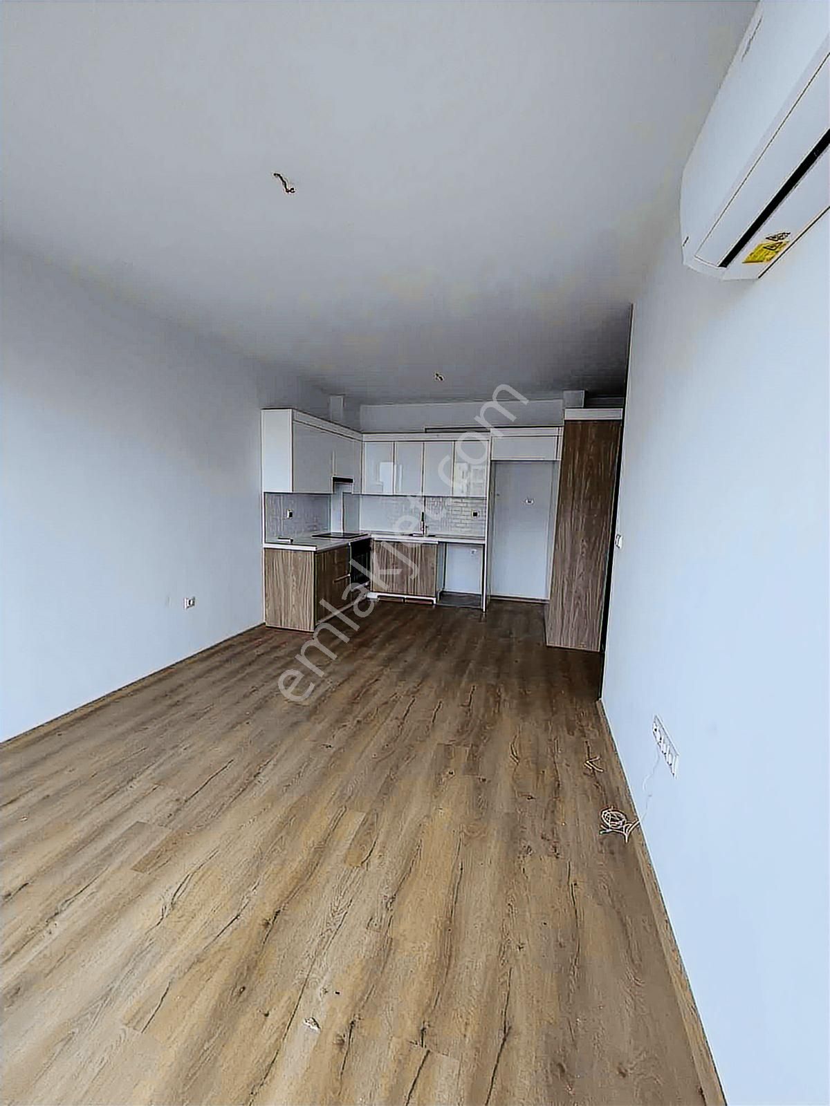 Ekpa 1207 Prestige Sitesinde Güney Havuz Cephe 2+1 Satılık Daire - Görsel 24