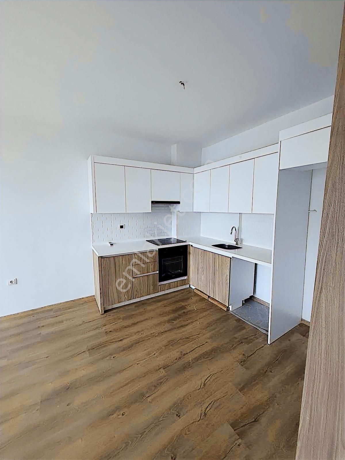 Ekpa 1207 Prestige Sitesinde Güney Havuz Cephe 2+1 Satılık Daire - Görsel 11