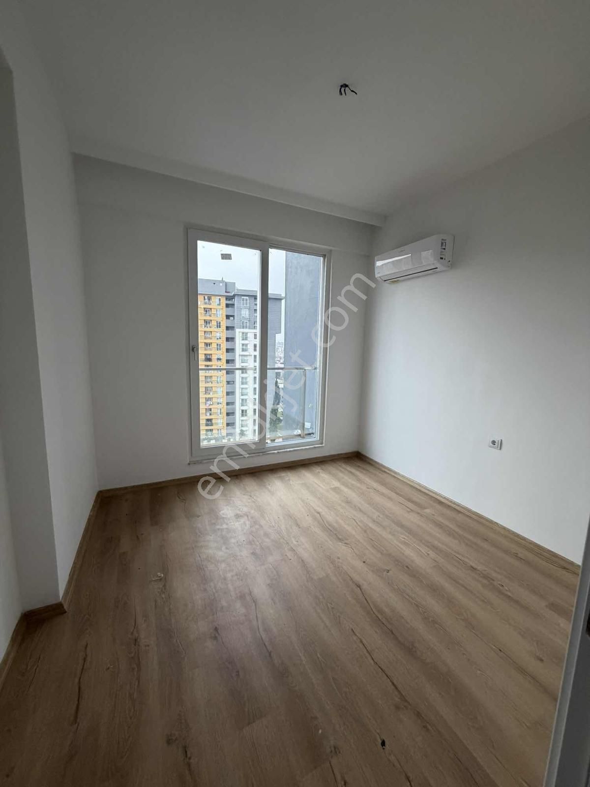 Ekpa 1207 Prestige Sitesinde Güney Havuz Cephe 2+1 Satılık Daire - Görsel 19