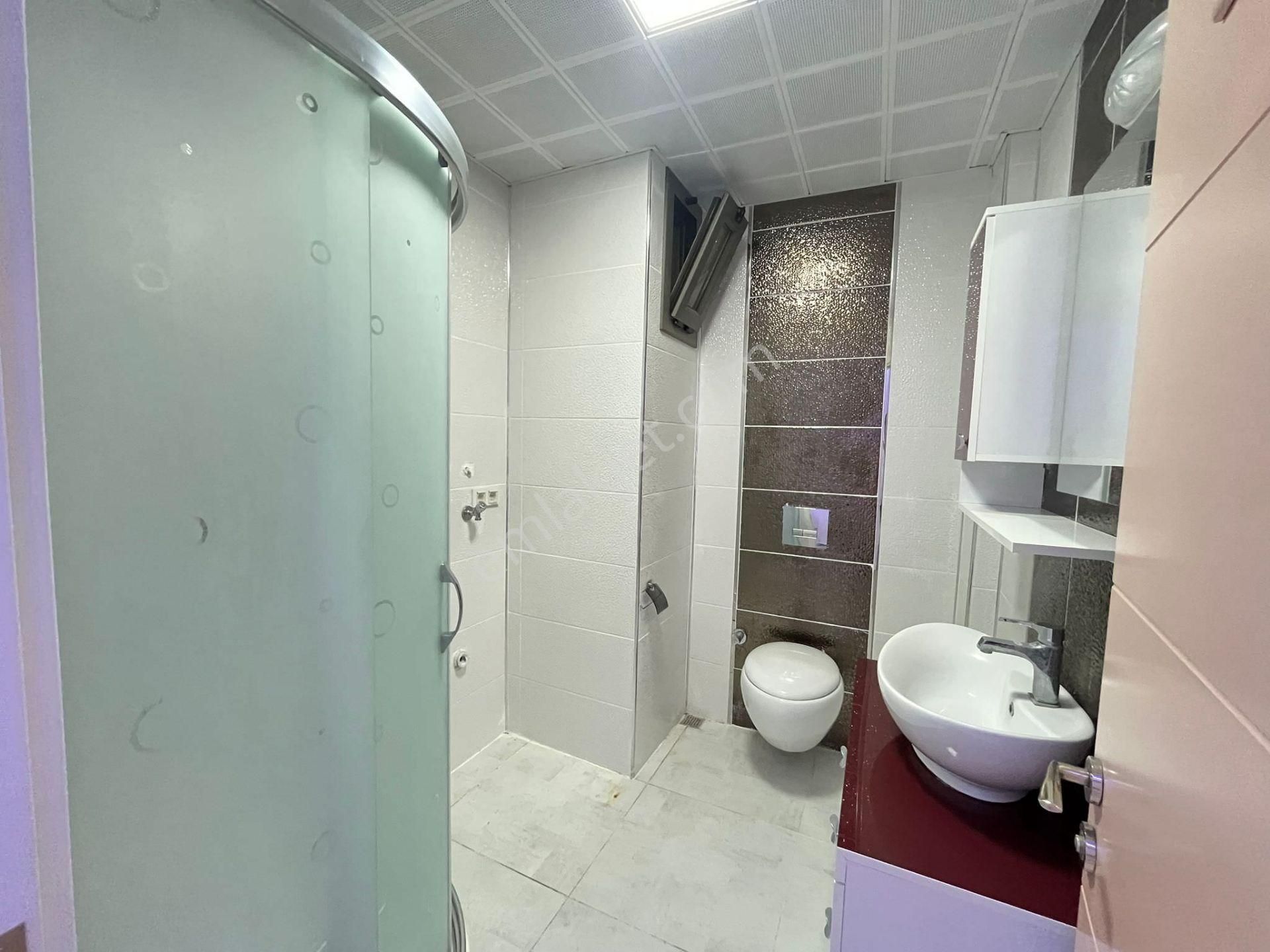 Merkezi Konumda Ön Cephe 4+1 Genç Villa - Görsel 13