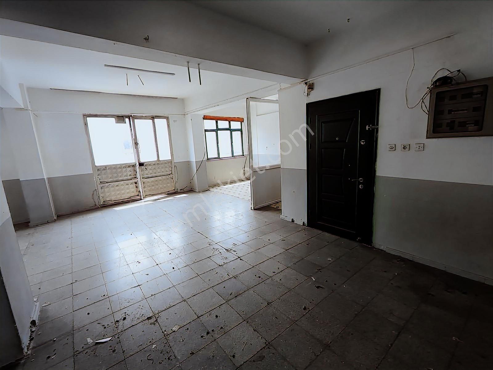 Gülbahçe'de Kiralık 450 M2 İşyeri - Dükkan - Görsel 4