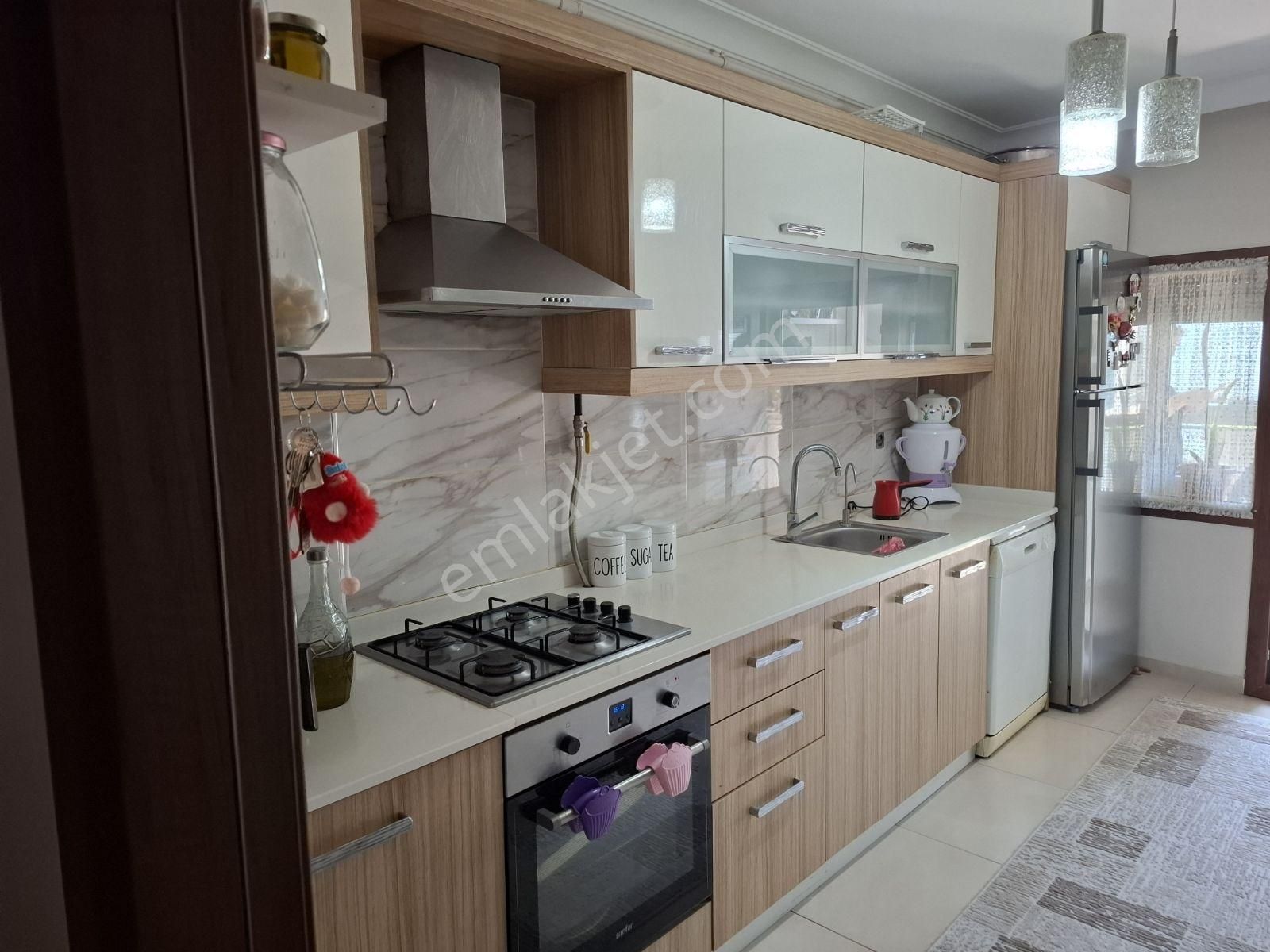 Fikri Altay Mahallesi'nde 2+1 Satılık Fırsat Daire - Görsel 24