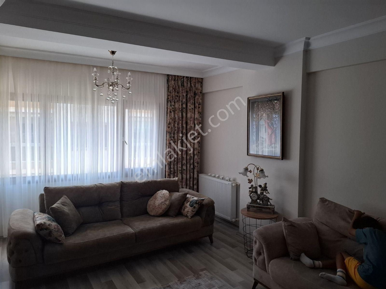 Fikri Altay Mahallesi'nde 2+1 Satılık Fırsat Daire - Görsel 4