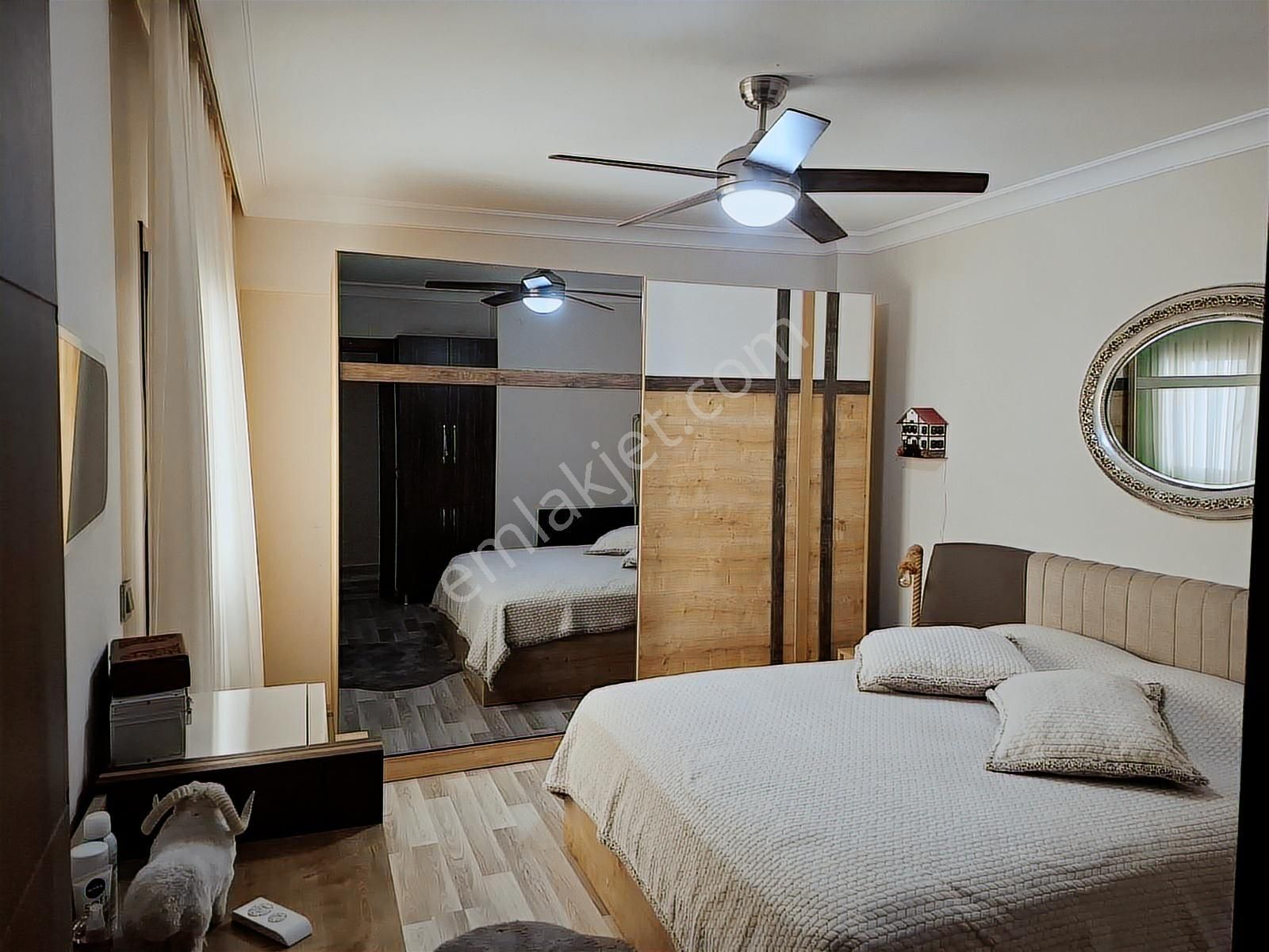 Fikri Altay Mahallesi'nde 2+1 Satılık Fırsat Daire - Görsel 16