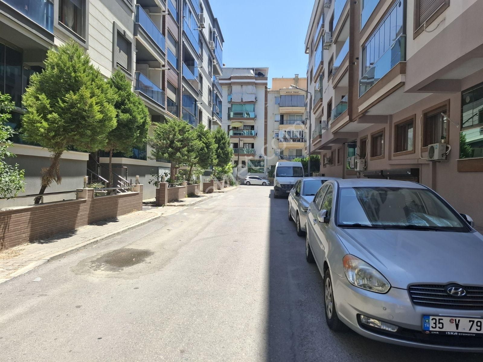 Fikri Altay Mahallesi'nde 2+1 Satılık Fırsat Daire - Görsel 33