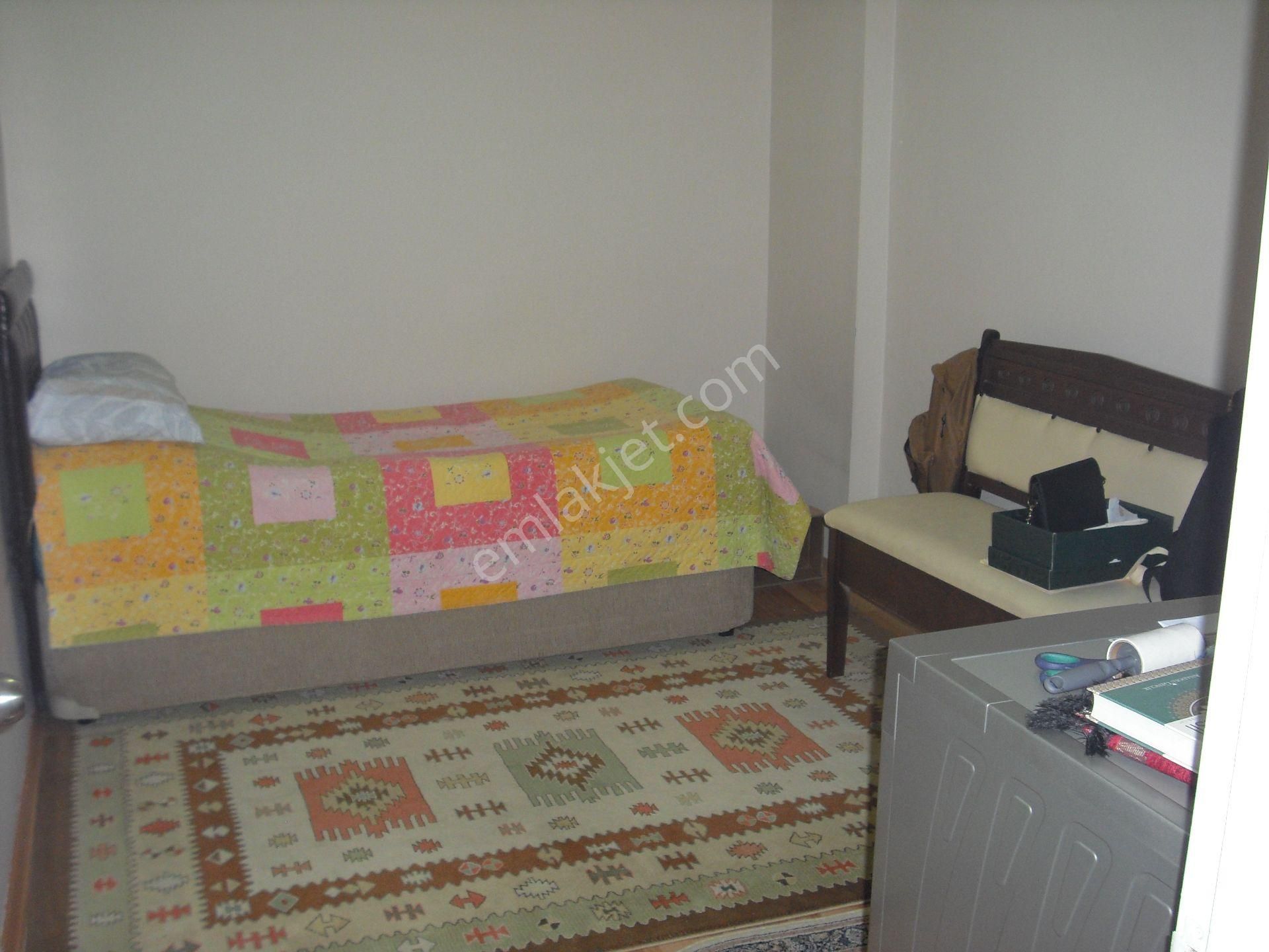 Dikmen Ç.emeç Bulv. Çok Yakın 2+1 Kombili Yüksek Giriş Batı Cephesi - Görsel 3