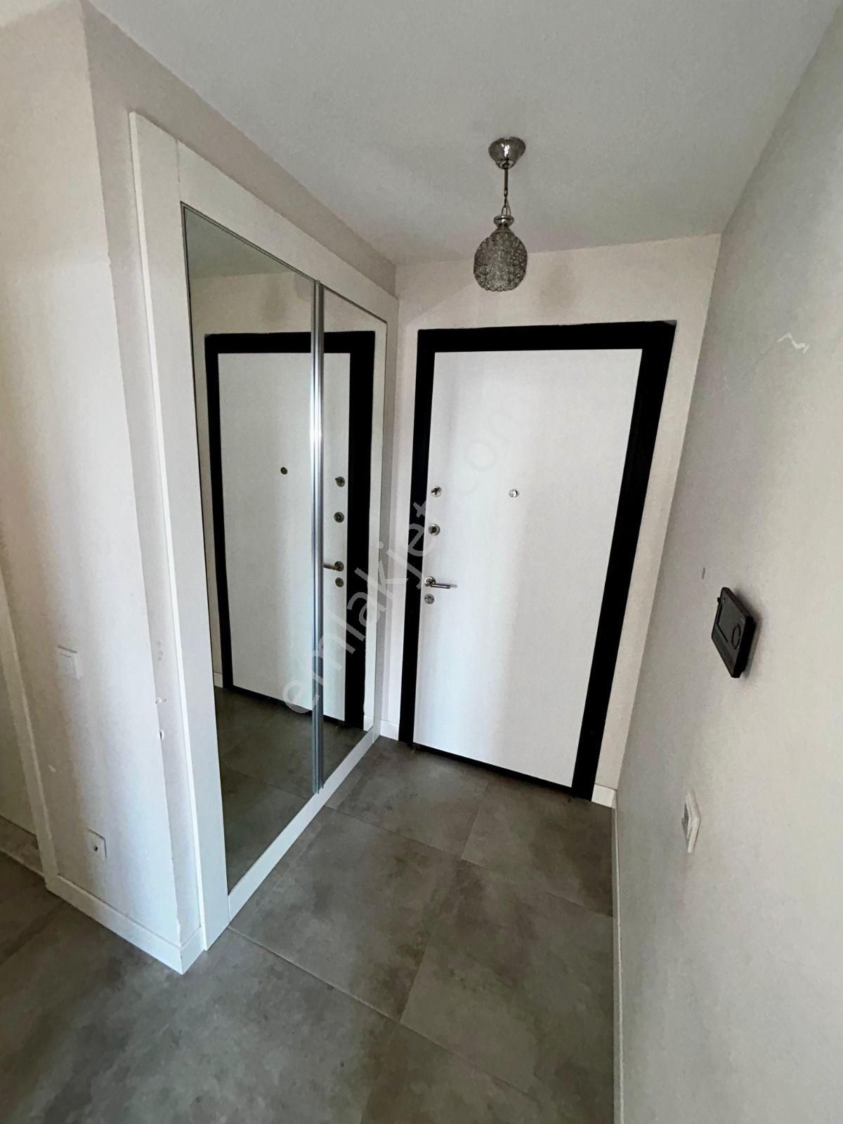 Kıyı Boyunda Havuzlu+sosyal Donatılı 2+1 Açık Mutfak+doğalgazlı - Görsel 5