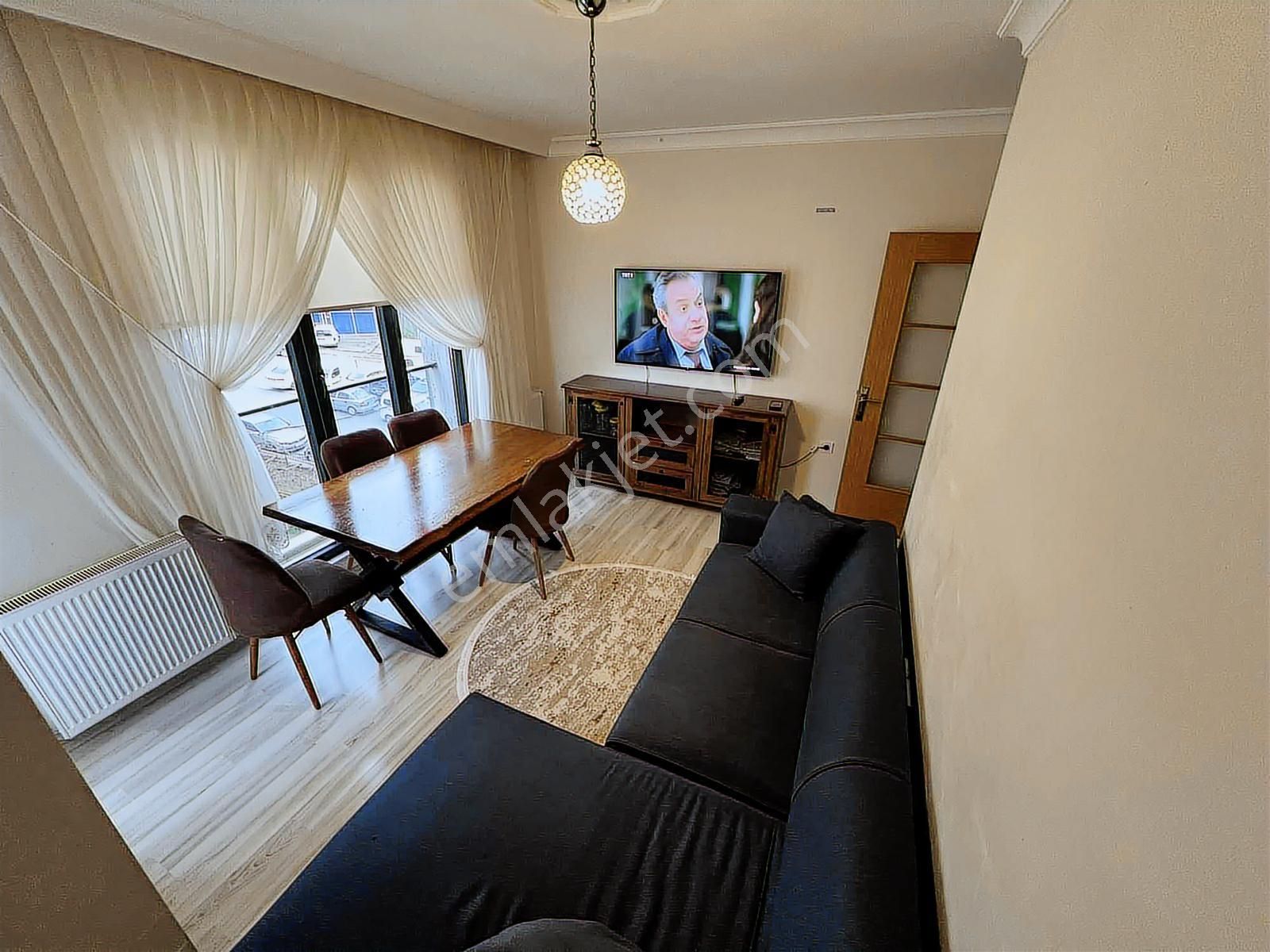 Sancaktepe Yunus Emre Mahallesinde 2+1 Ara Kat Daire İskanlı - Görsel 3