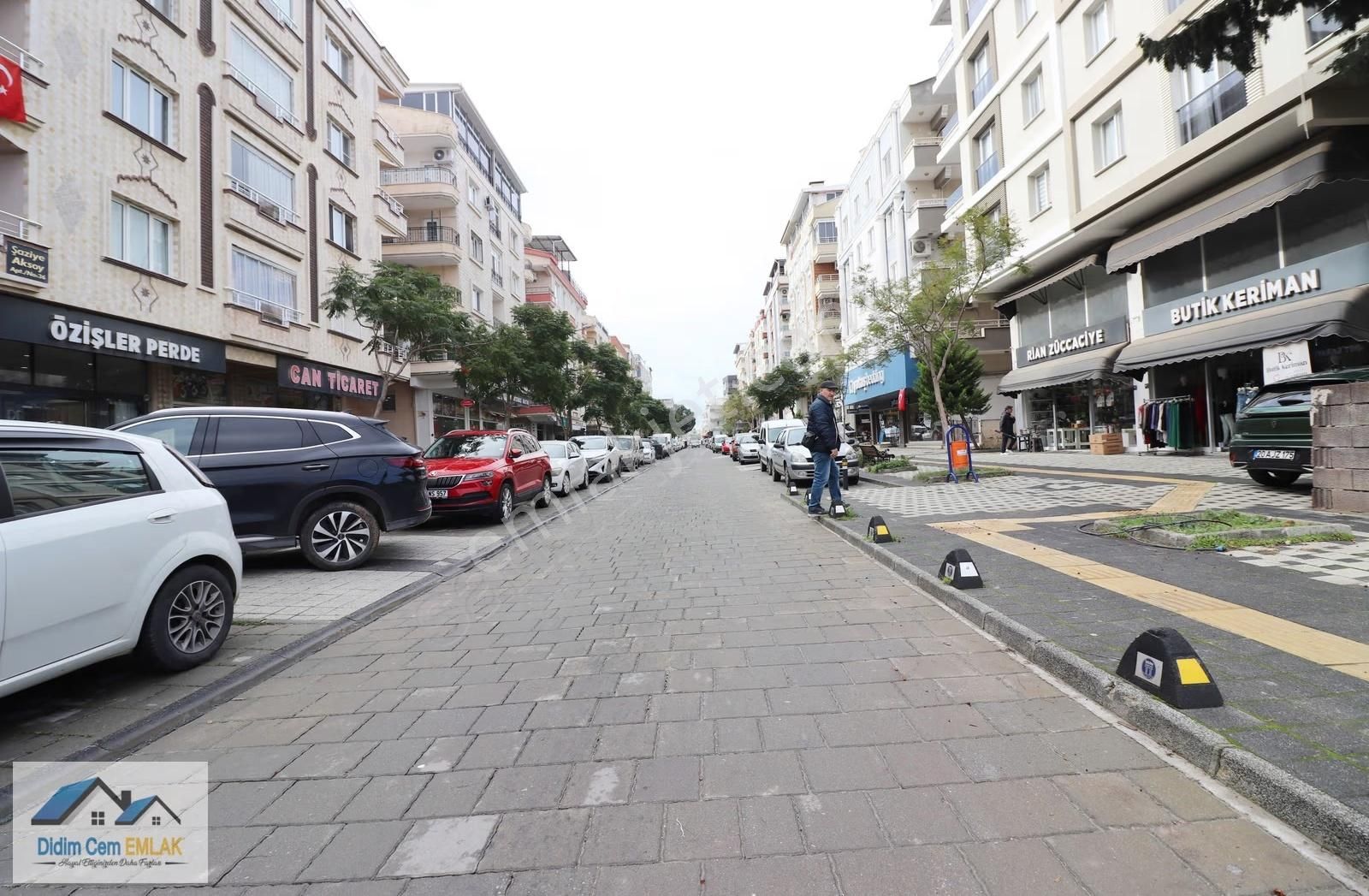 Didim Belediyesi Yanı Kurtuluş Caddesinde Satılık Dükkan - Görsel 31