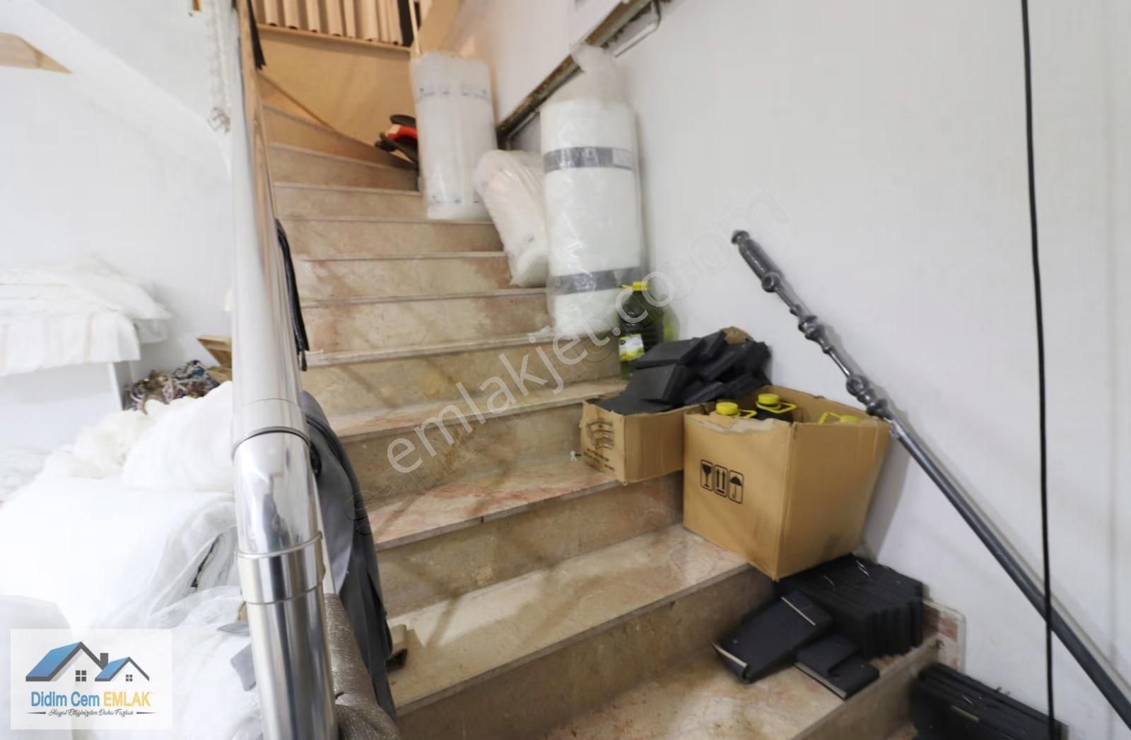 Didim Belediyesi Yanı Kurtuluş Caddesinde Satılık Dükkan - Görsel 27