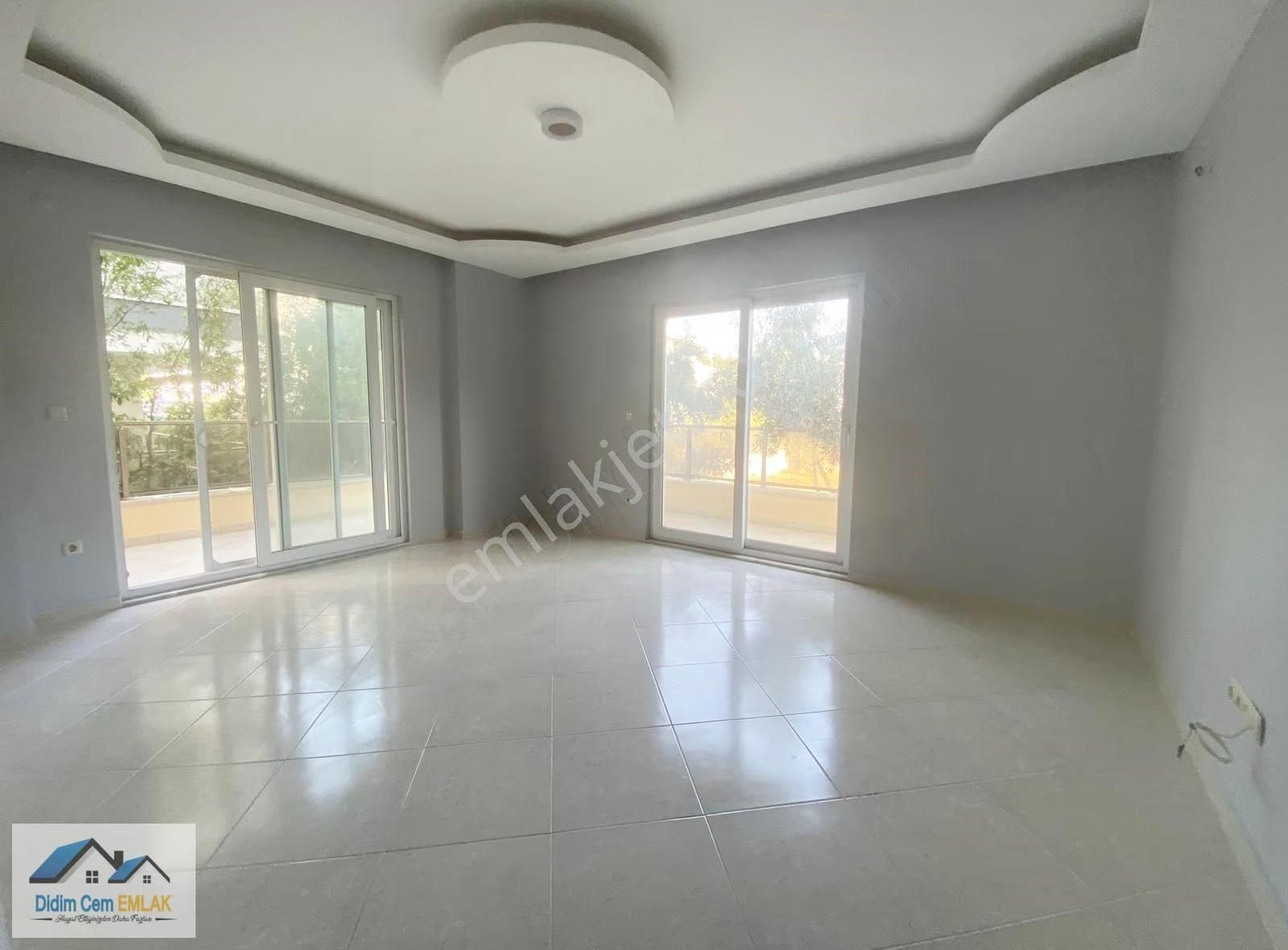 Yüksek Giriş Katta Ayrı Mutfak Çift Wc Satılık 2+1 Daire