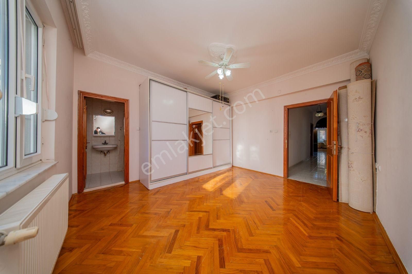 Satılık Daire 3+1 Liman Mahallesi Konyaaltı 150m2 Genişliğinde - Görsel 25