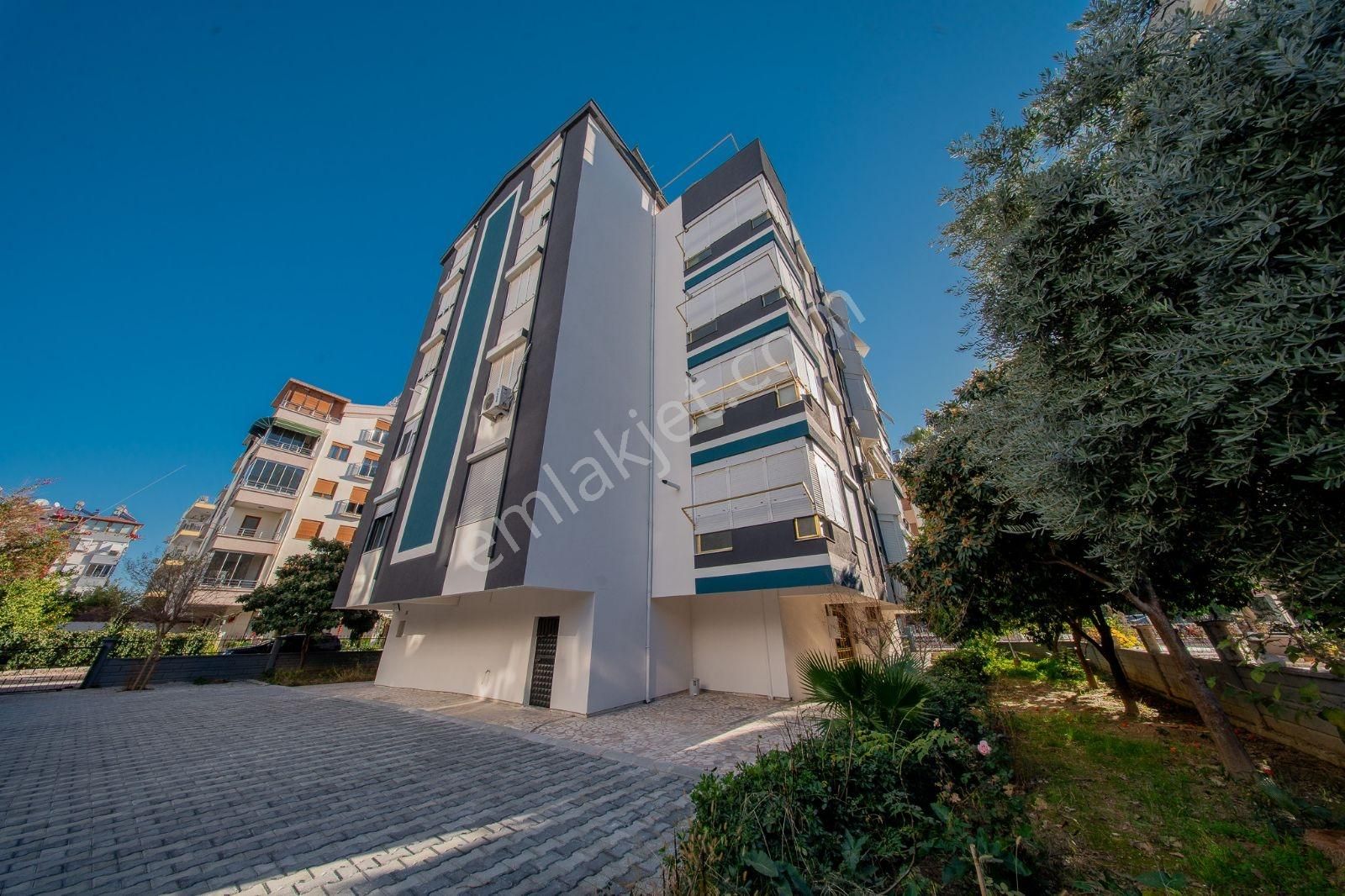 Satılık Daire 3+1 Liman Mahallesi Konyaaltı 150m2 Genişliğinde - Görsel 22