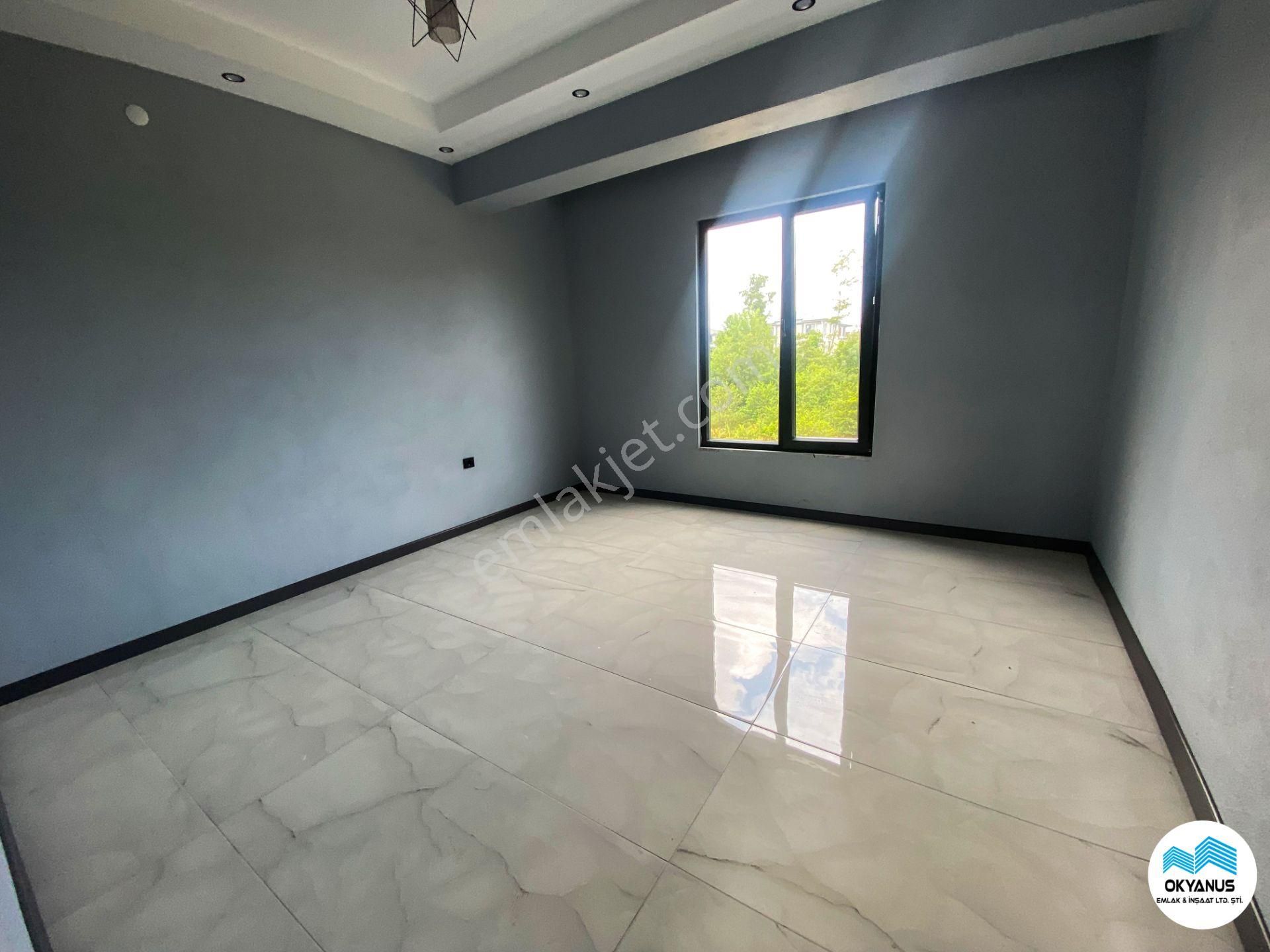 Sakarya Karasu'da Modern Yapısı İle Satışta 4+1 Tripleks Sıfır Villa - Görsel 14