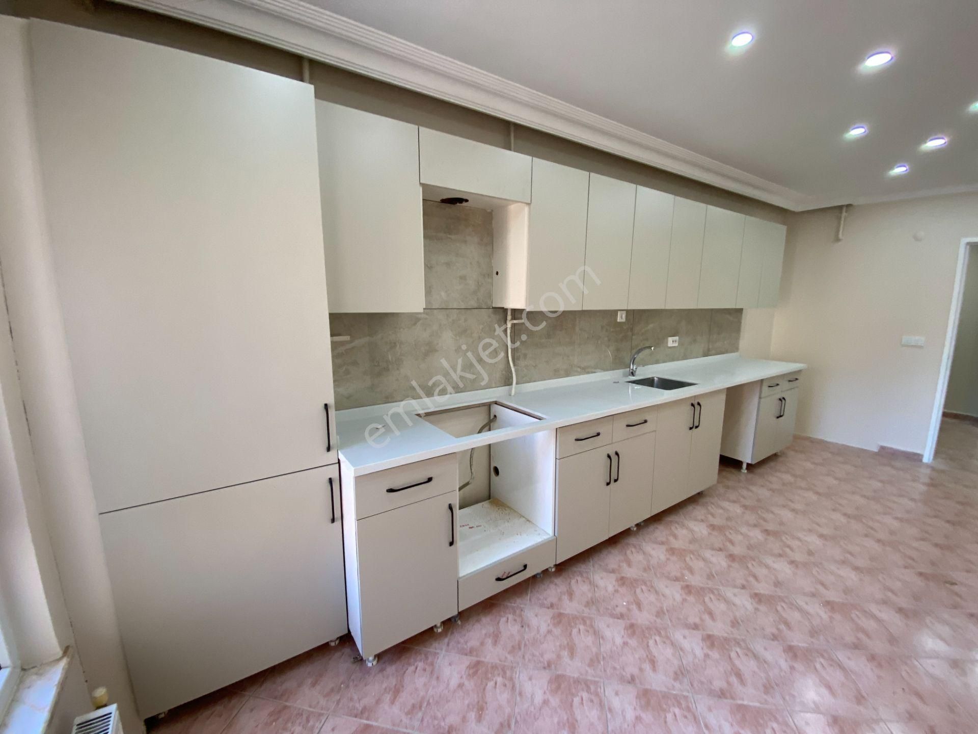 Nyç Gayrimenkul'den Yeşilkent Sitesinde Yeni Tadilatlı 3+1 Daire! - Görsel 13