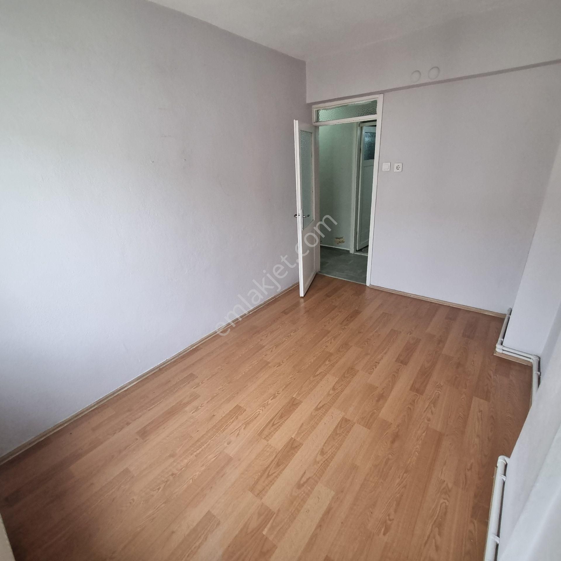 Buca Efeler Mahallesinde Merkezi Konumlu Kiralık 3+1 Daire - Görsel 26