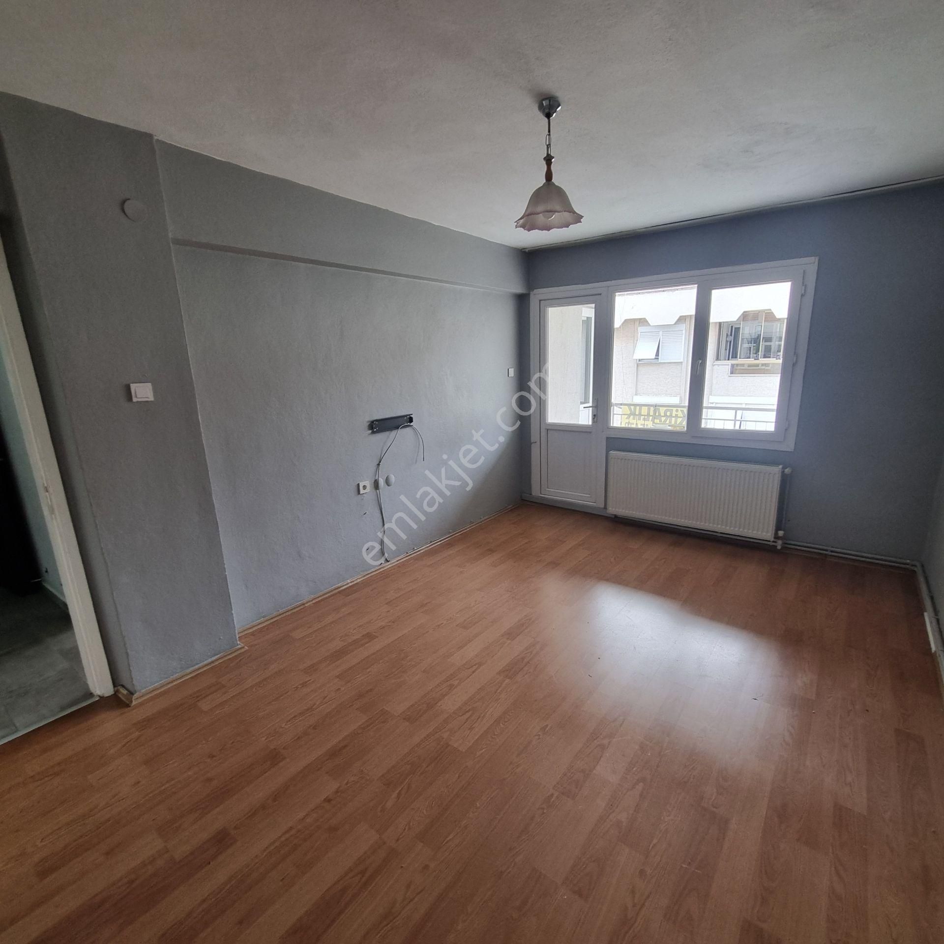 Buca Efeler Mahallesinde Merkezi Konumlu Kiralık 3+1 Daire - Görsel 10