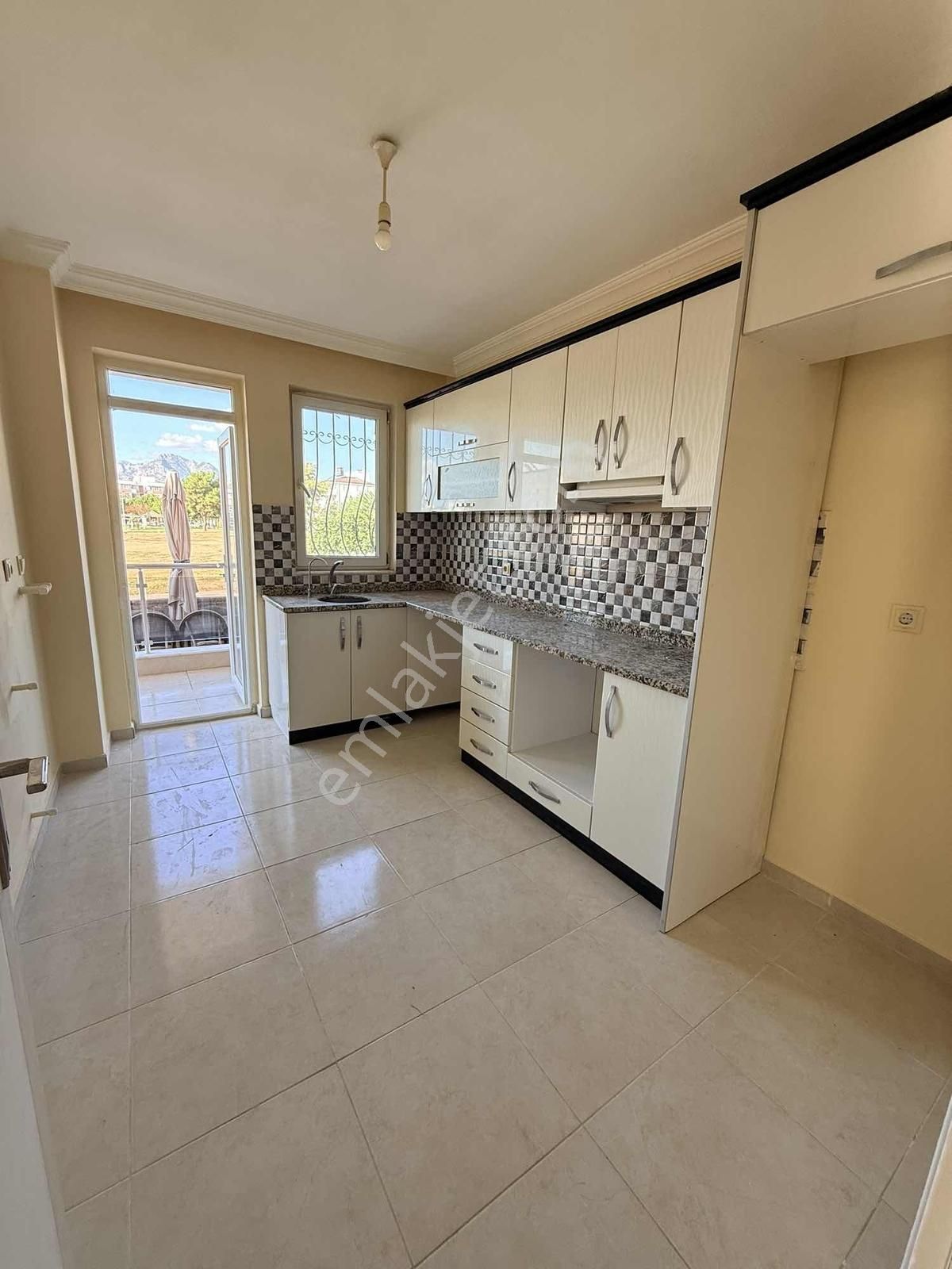 Sinanefendi Eml'dan Ünsal Mah. 2+1 Önü Açık Ferah Daire. - Görsel 5