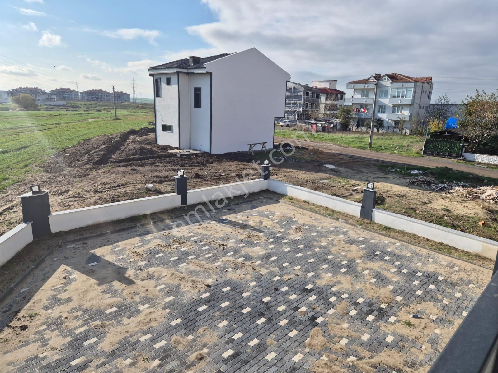 Rumeli Mahallesi Mekke Camii Civarı Satılık 1+1 Daire - Görsel 8