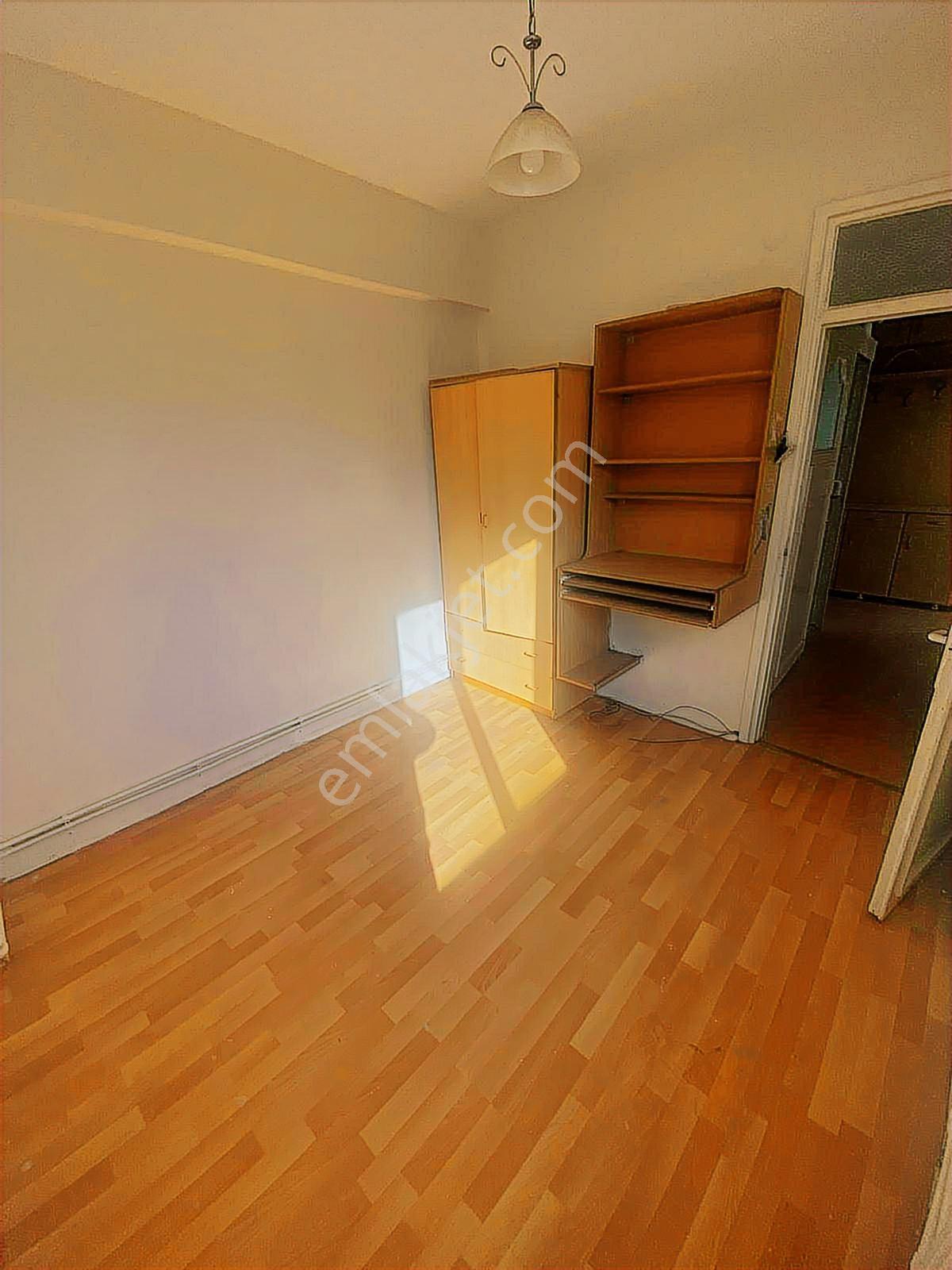 Demetten Yeşilyurt Postaneye Yakın 3+1 Doğalgazlı Kiralık Daire - Görsel 31