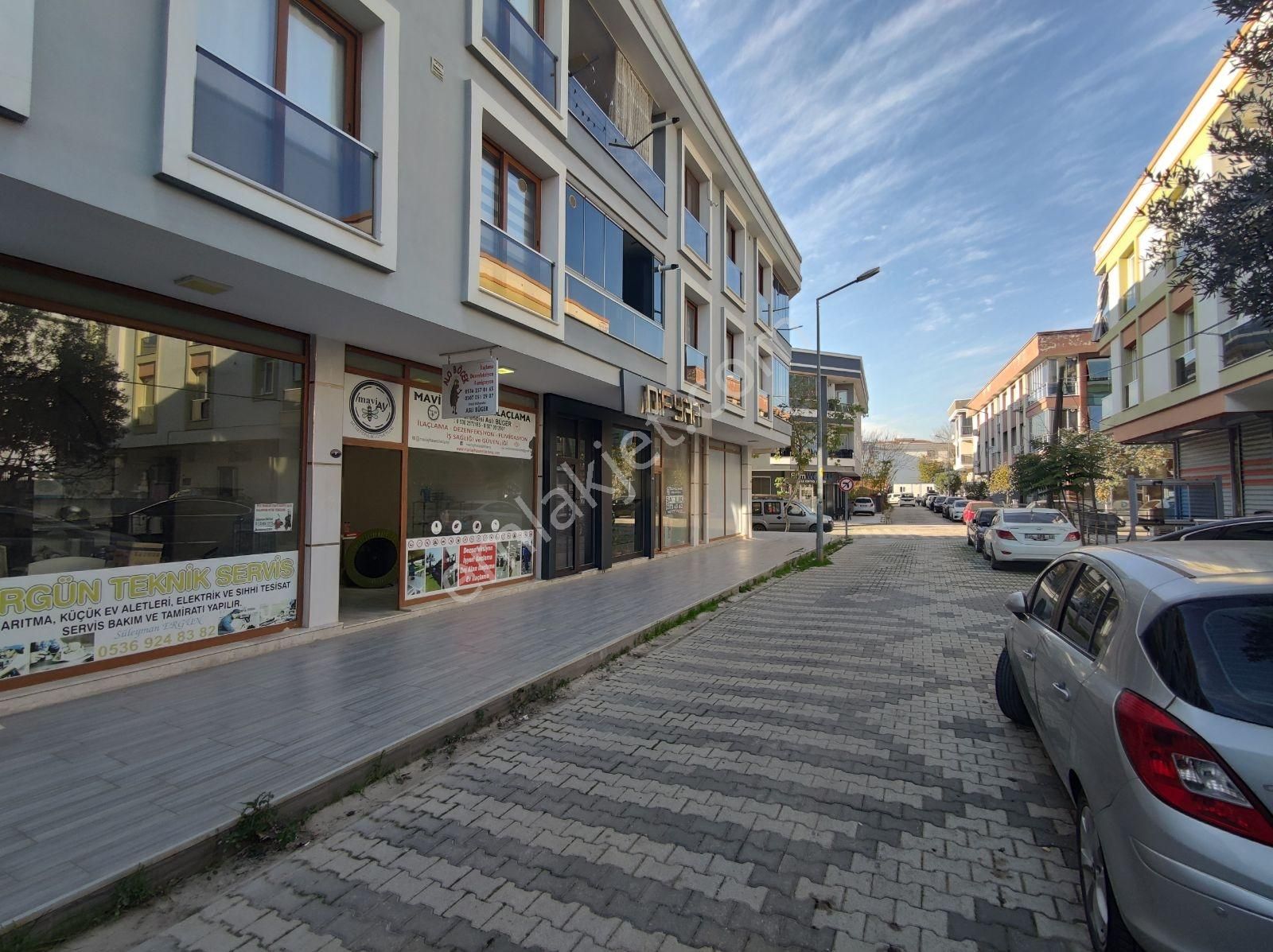 Q'zen Den Mıgros Karşısında 61 M² Baca Ruhsatlı Dükkan - Görsel 10