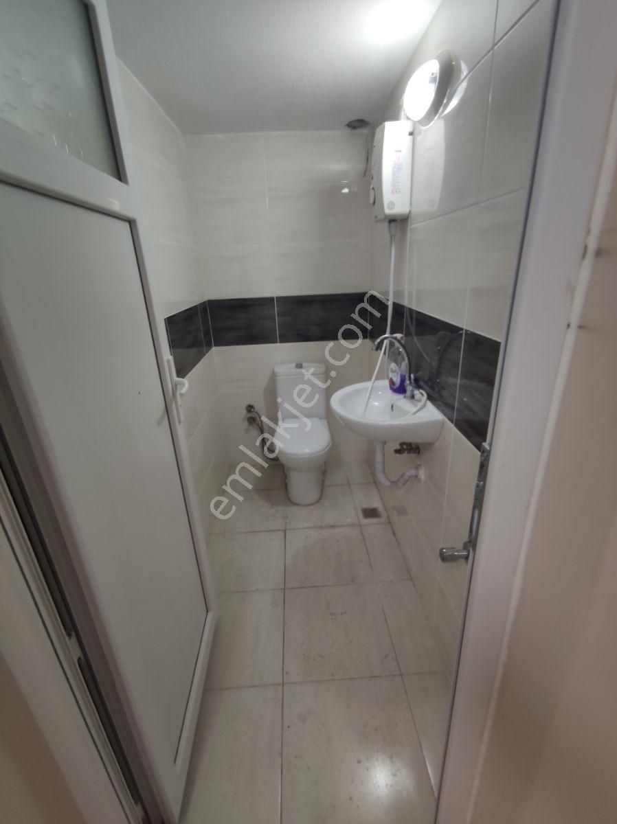 Q'zen Den Mıgros Karşısında 61 M² Baca Ruhsatlı Dükkan - Görsel 6