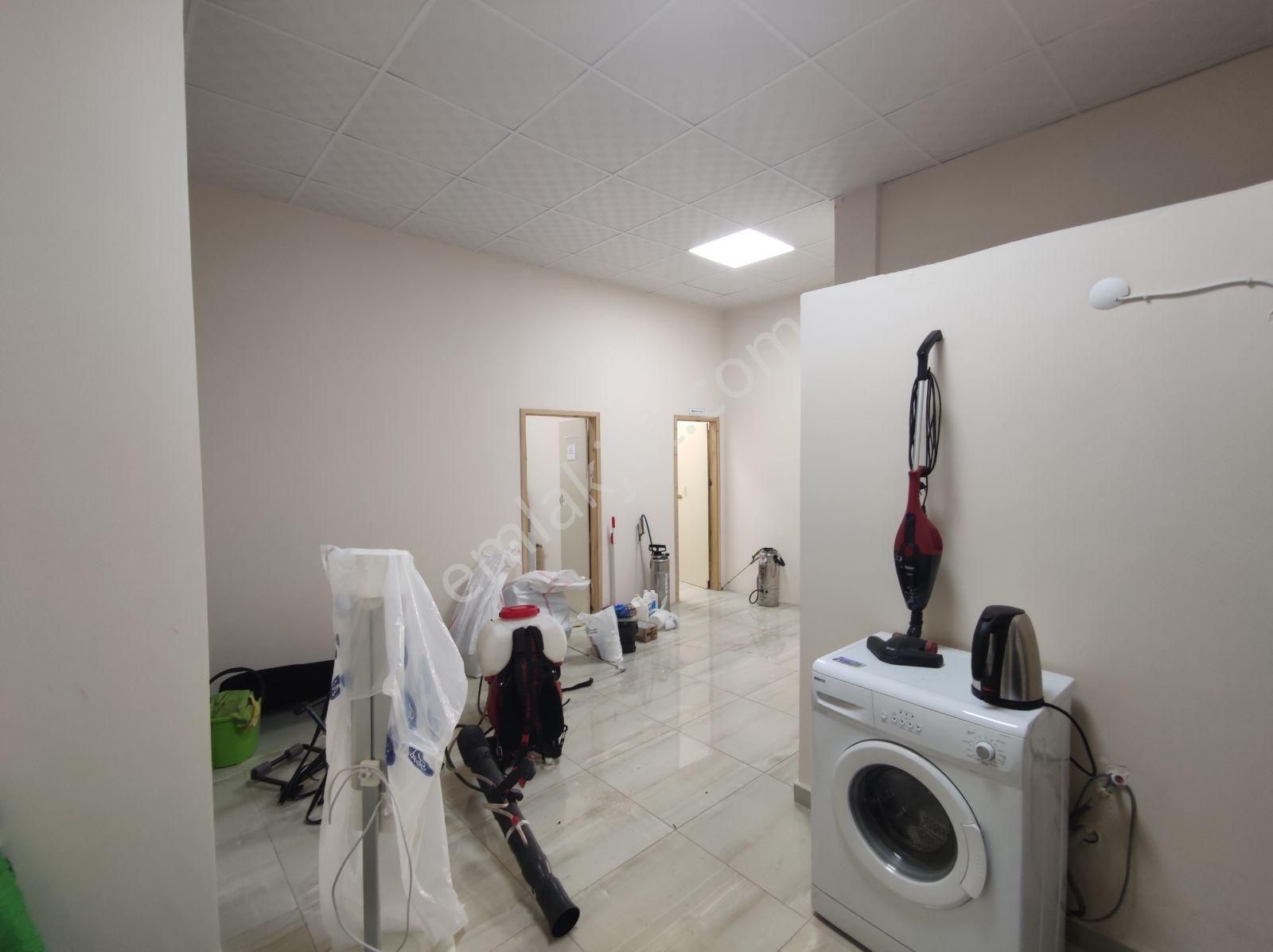 Q'zen Den Mıgros Karşısında 61 M² Baca Ruhsatlı Dükkan - Görsel 8