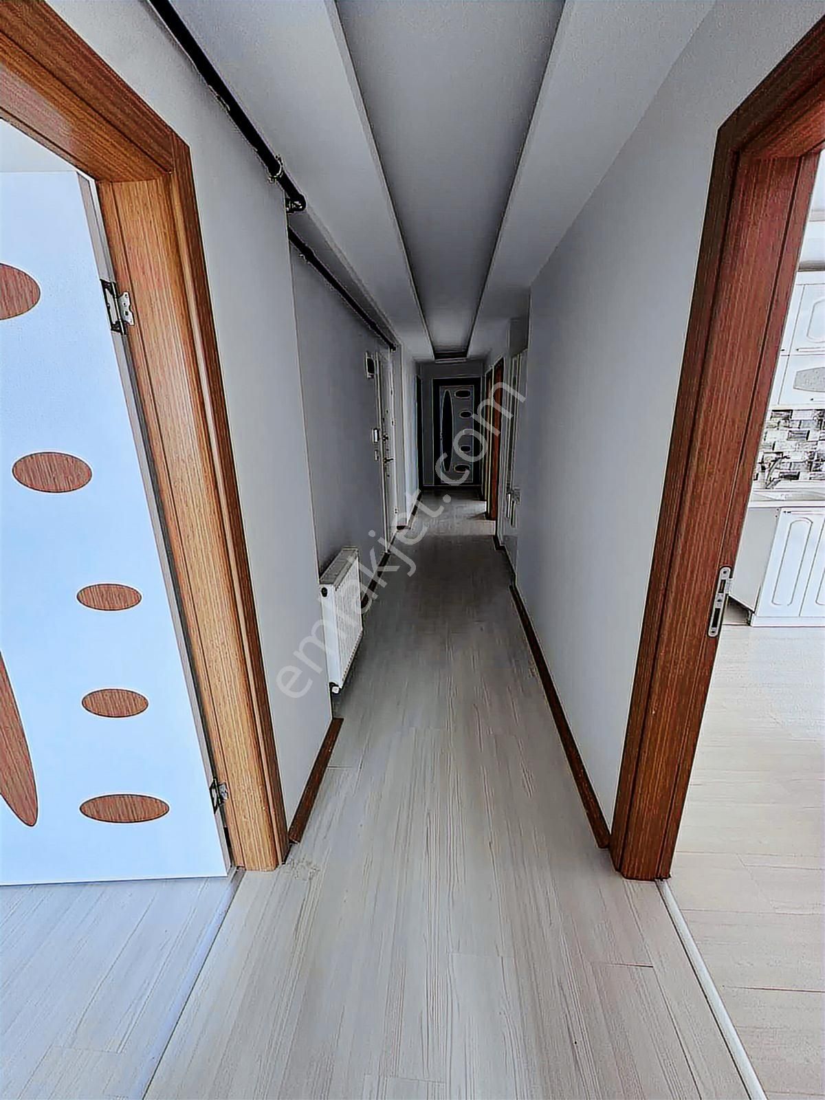 Acil Satılık!! Nusratiye Mahallesinde 3+1 Fırsatı - Görsel 10