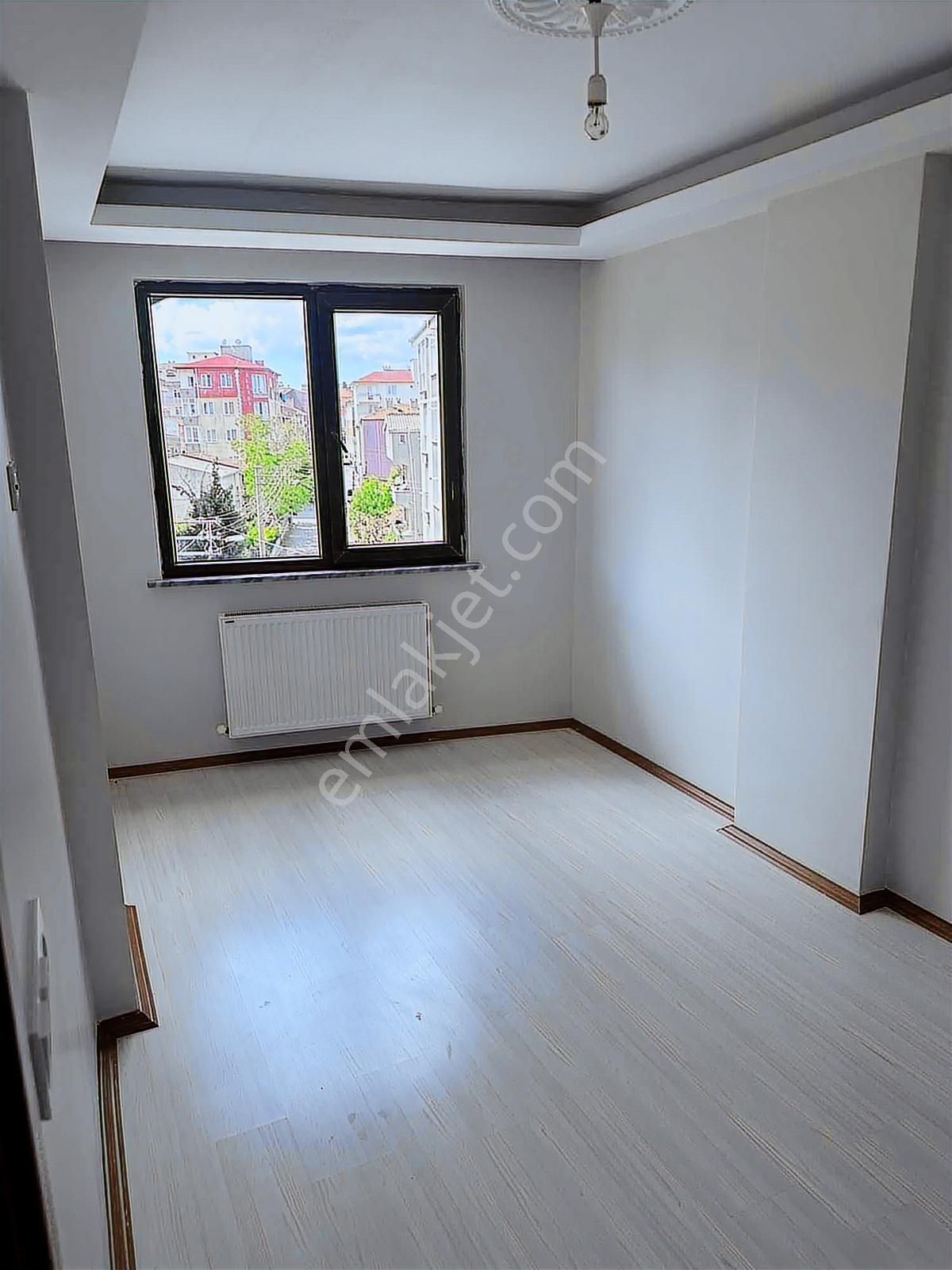 Acil Satılık!! Nusratiye Mahallesinde 3+1 Fırsatı - Görsel 8