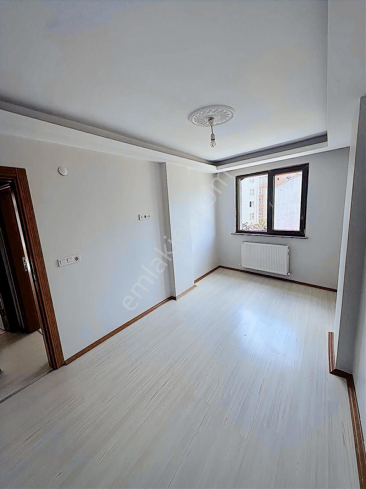 Acil Satılık!! Nusratiye Mahallesinde 3+1 Fırsatı - Görsel 3