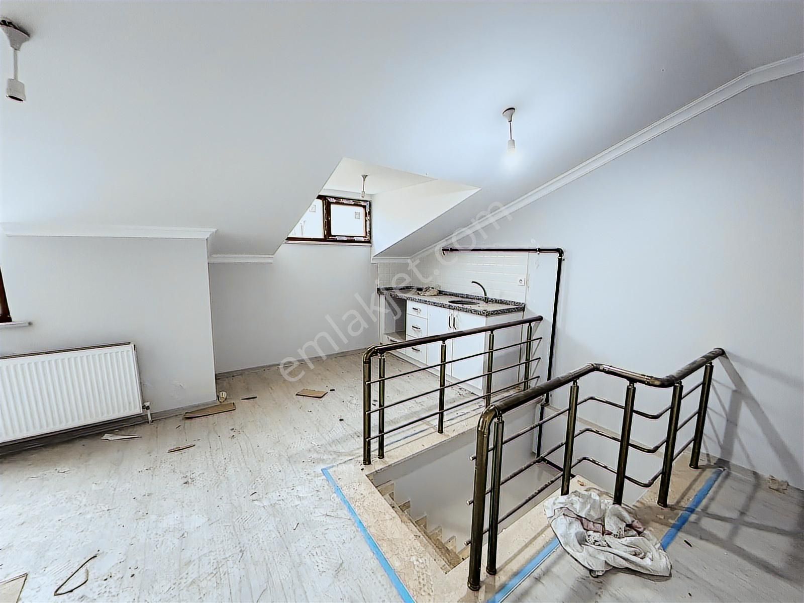 Bezirganbahçe'de 5+1 Sıfır 165 M2 Satılık Dubleks Daire - Görsel 18