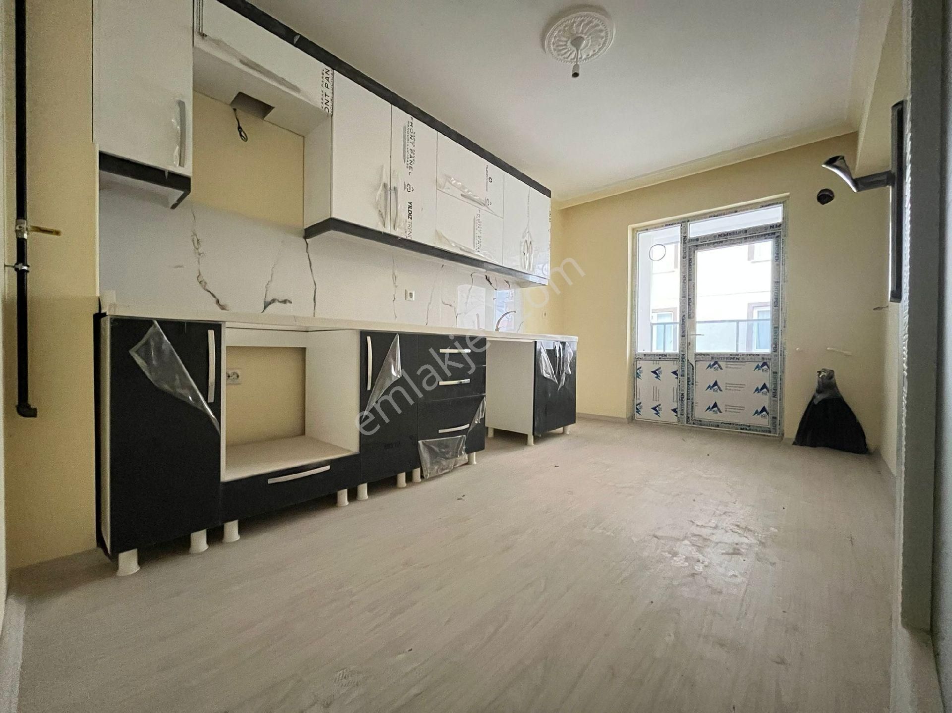 Battalgazi Çarşamba Pazarı Yakını Sıfır 3.kat 3+1 Yan Yana İki Daire - Görsel 35