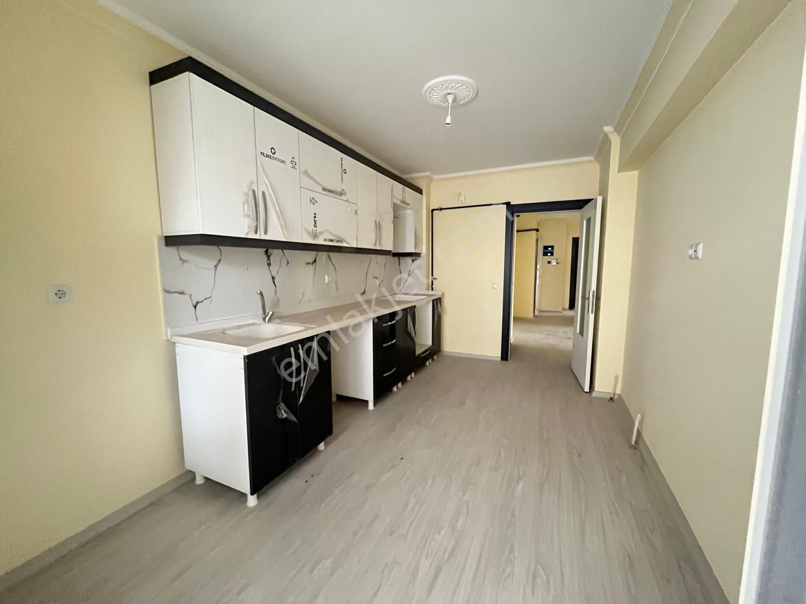 Battalgazi Çarşamba Pazarı Yakını Sıfır 3.kat 3+1 Yan Yana İki Daire - Görsel 10