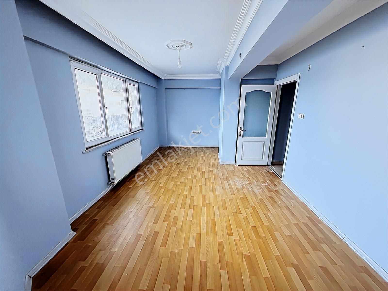 Kanarya Üst Bölge'de 1+1 Kiralık 65 M2 Giriş Gibi Daire