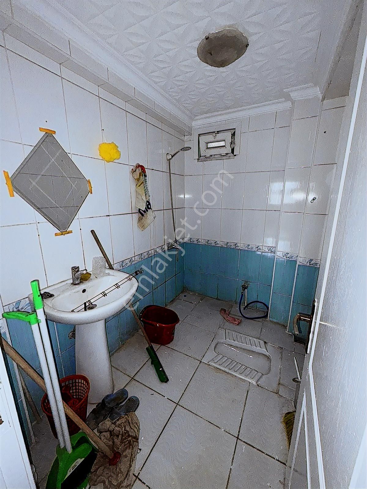 Kanarya Üst Bölge'de 1+1 Kiralık 65 M2 Giriş Gibi Daire - Görsel 9