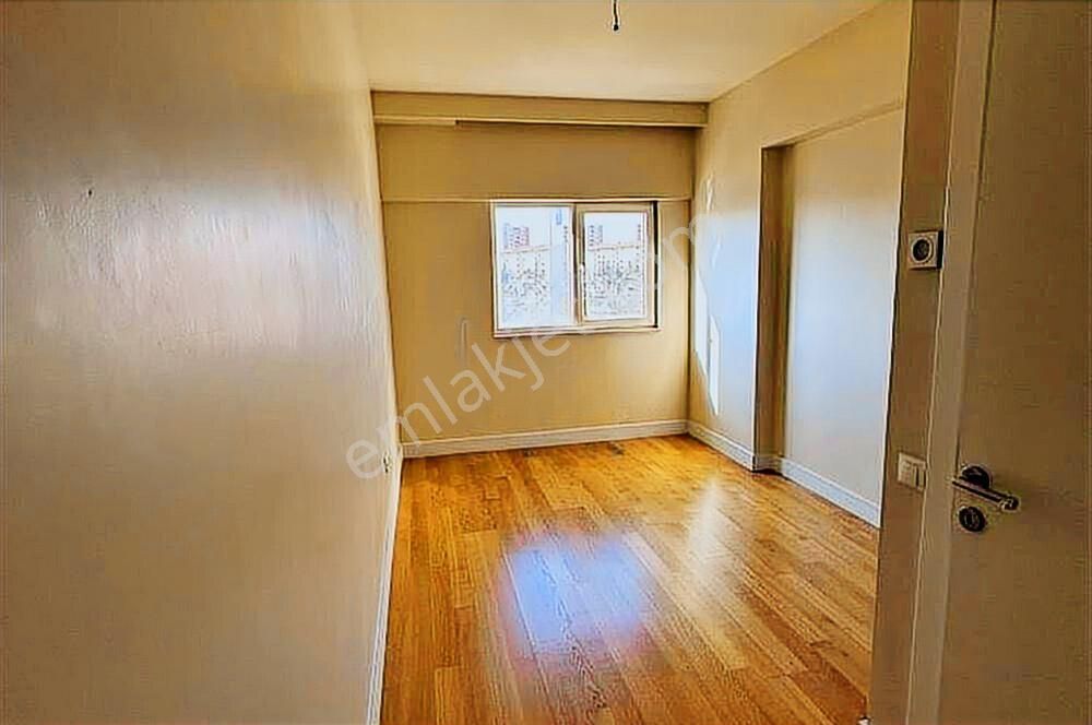 Sinpaş Yalı Evlerinde Ferah 2.5+1 Kiralık Daire - Görsel 32
