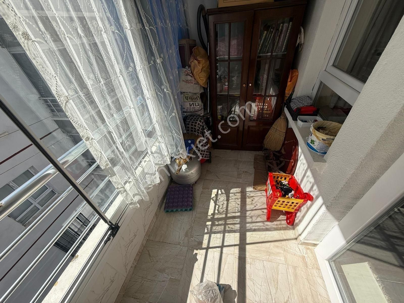 Yükseltepe'de 2 Cadde Arası Park Manzaralı 3.kat Masrafsız 3+1 - Görsel 23