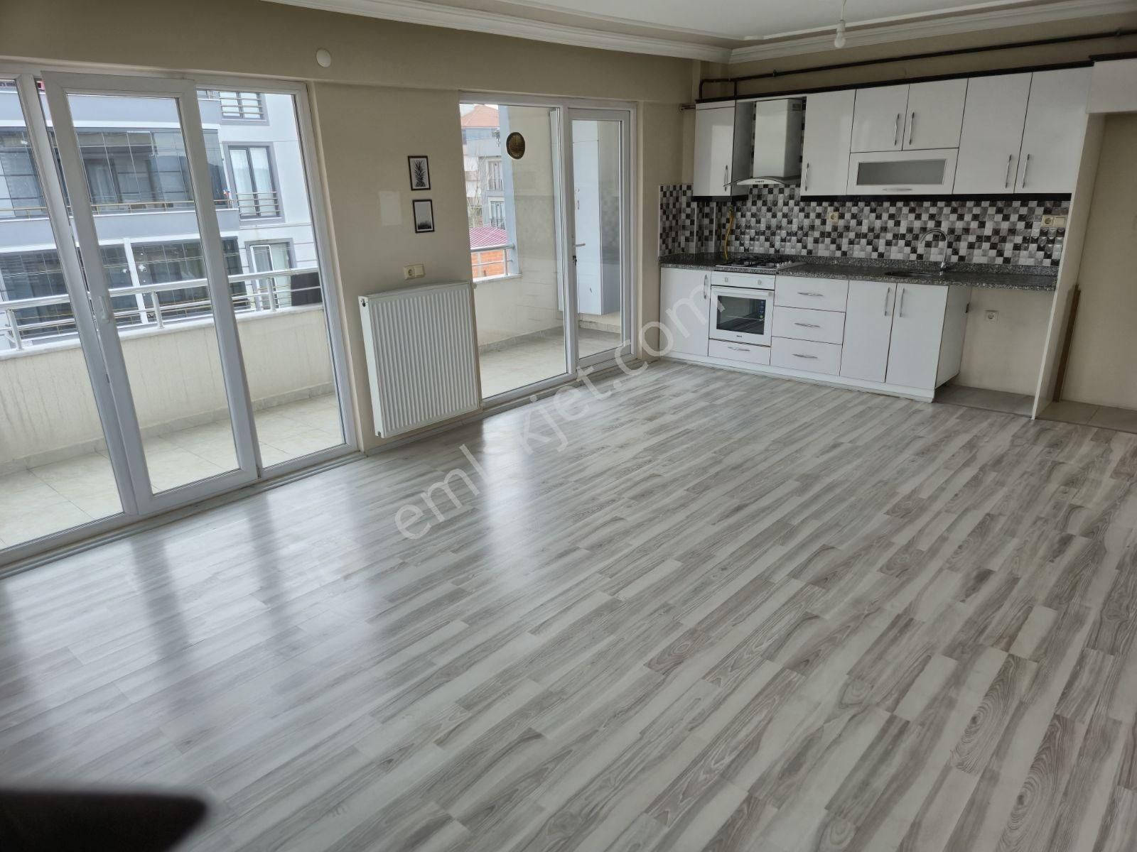 Realty World'dan Ferizli İnönü'de 90m2 Arakat 2 Balkonlu Boş 2+1 - Görsel 25