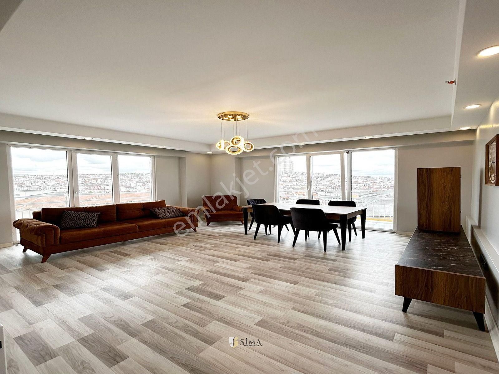 Metrobüse 5dk! Full Donanımlı Site İçi Ebeveyn Banyolu 2+1 Genişm2 Arakat Daire