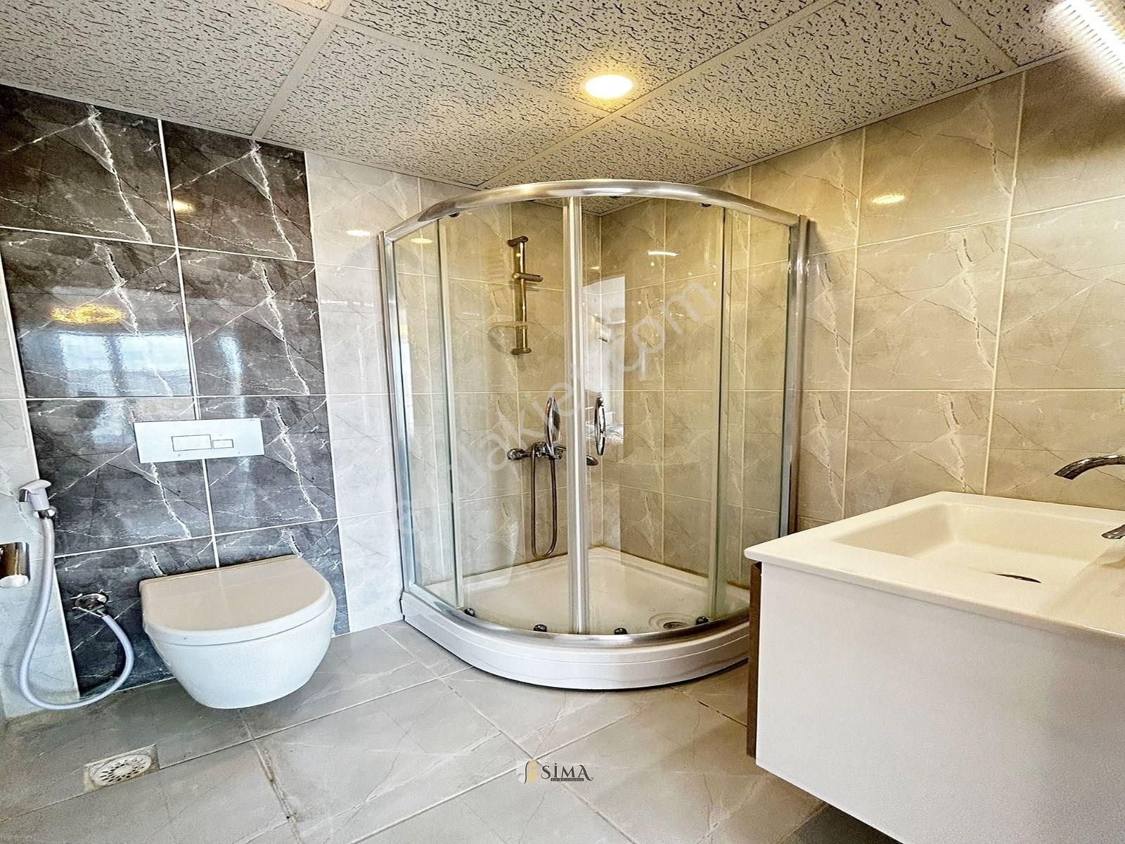 Metrobüse 5dk! Full Donanımlı Site İçi Ebeveyn Banyolu 2+1 Genişm2 Arakat Daire - Görsel 24