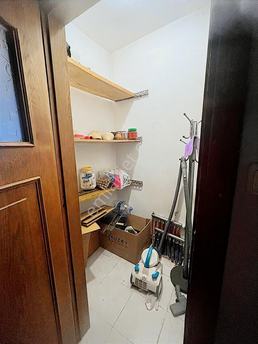 Muhittin Mahallesi'nde Kiralık 4+1 180m2 Ara Kat Daire - Görsel 9