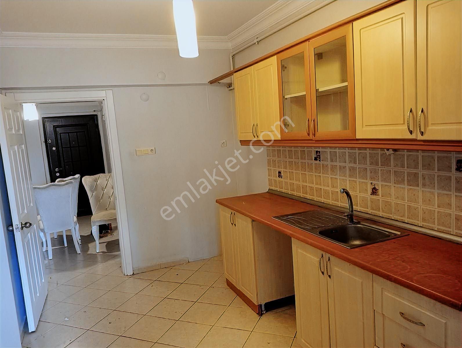 Esentepe Mahallesi Doruk Evler Sitesinde Kiralık 3+1 150m2 Daire - Görsel 9