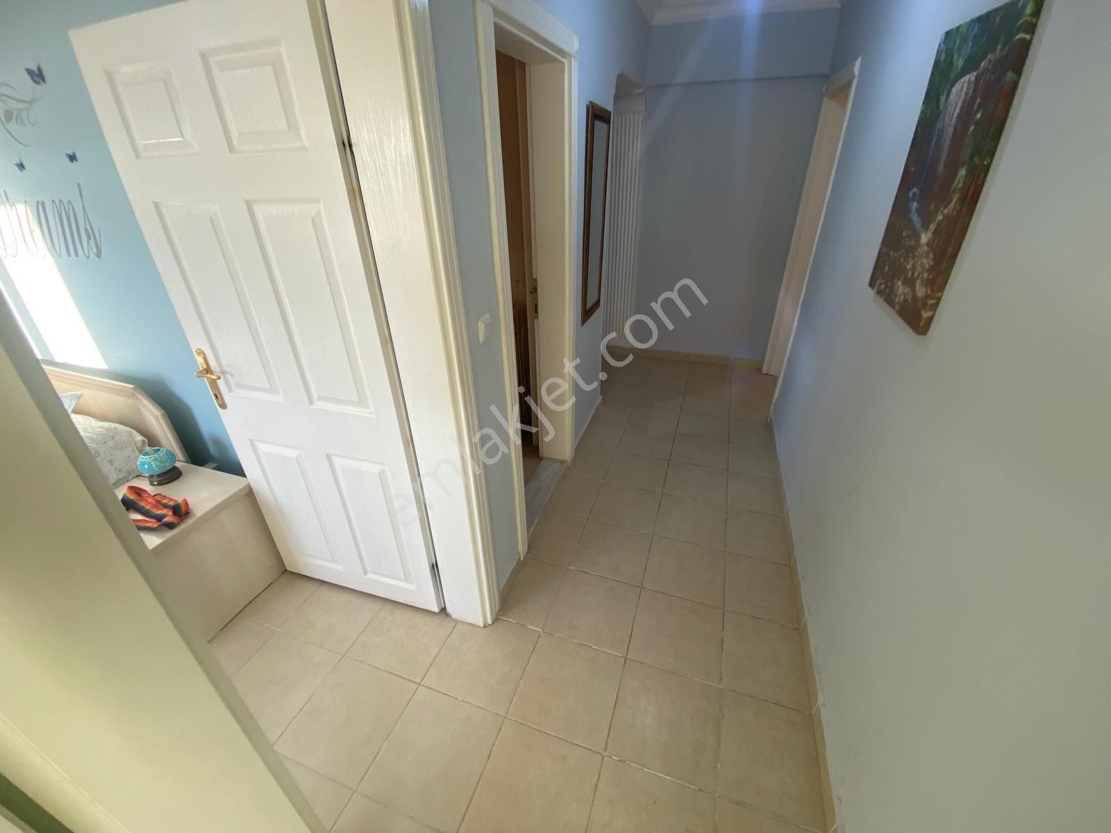 Efeler’de Havuzlu Site İçerisinde 2+1 Daire - Görsel 13