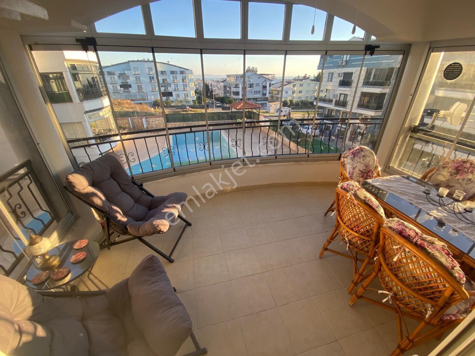 Efeler’de Havuzlu Site İçerisinde 2+1 Daire - Görsel 5