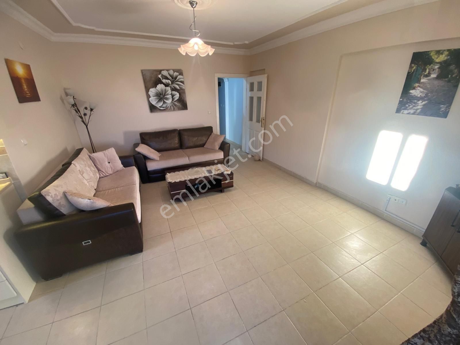 Efeler’de Havuzlu Site İçerisinde 2+1 Daire - Görsel 12