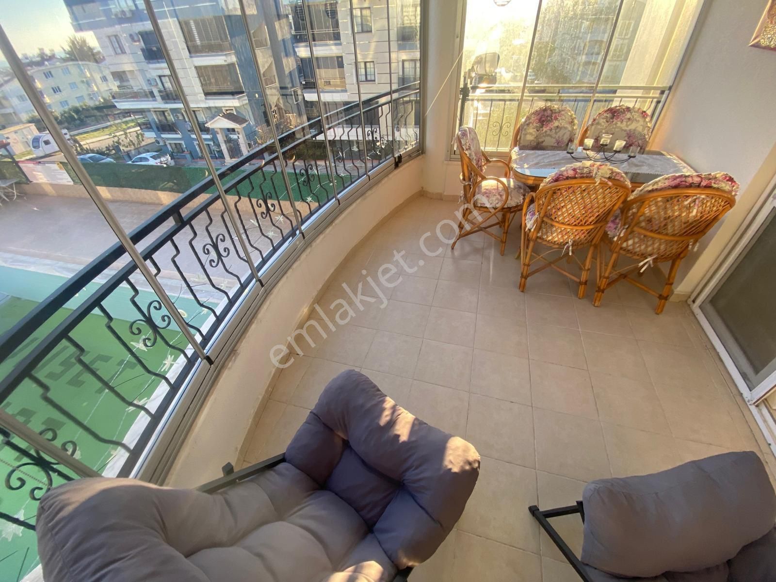 Efeler’de Havuzlu Site İçerisinde 2+1 Daire - Görsel 7