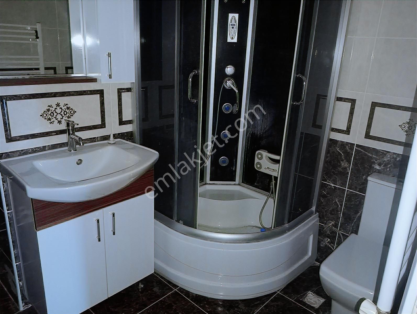 Alipaşa Mahallesi'nde Satılık Ara Kat 3+1 Ebeveyn Banyolu Daire - Görsel 6